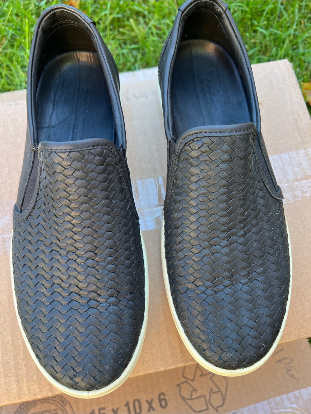 Ecco Soft 7 Black Leather Slip, size 10.5 (US)